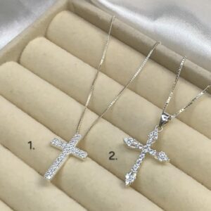 Colar Crucifixo Cravejado – Prata 925
