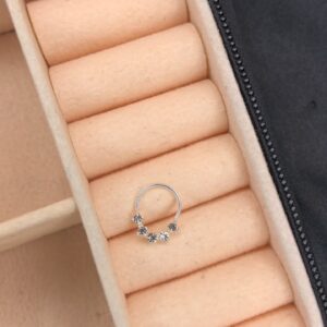 Piercing Argola Linear 5 Zircônias Cristais – Prata 925