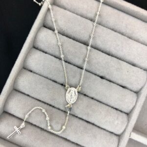 Colar Terço de Bolinhas com Medalha e Crucifixo – Prata 925