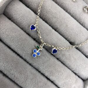 Pulseira Infantil Frutinha Esmaltada e Corações – Prata 925